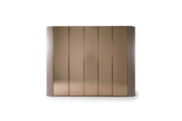 Chiavari Bedroom Set