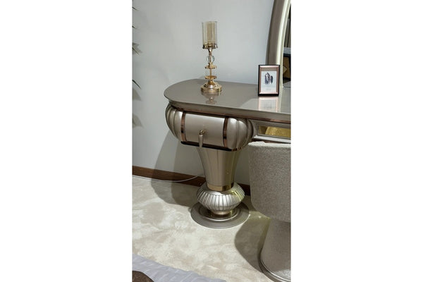 Madeira Bedroom Set