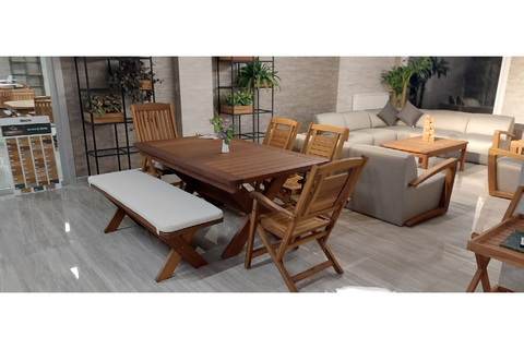 Luxury Focus Wooden Table Set